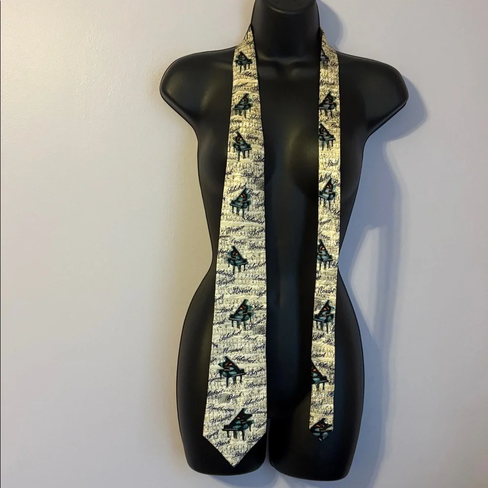 Museum Artifacts Music Masters by SNI Silk Cream Piano Composers Necktie Tie